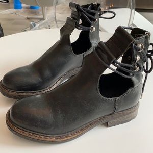 Diesel black boots